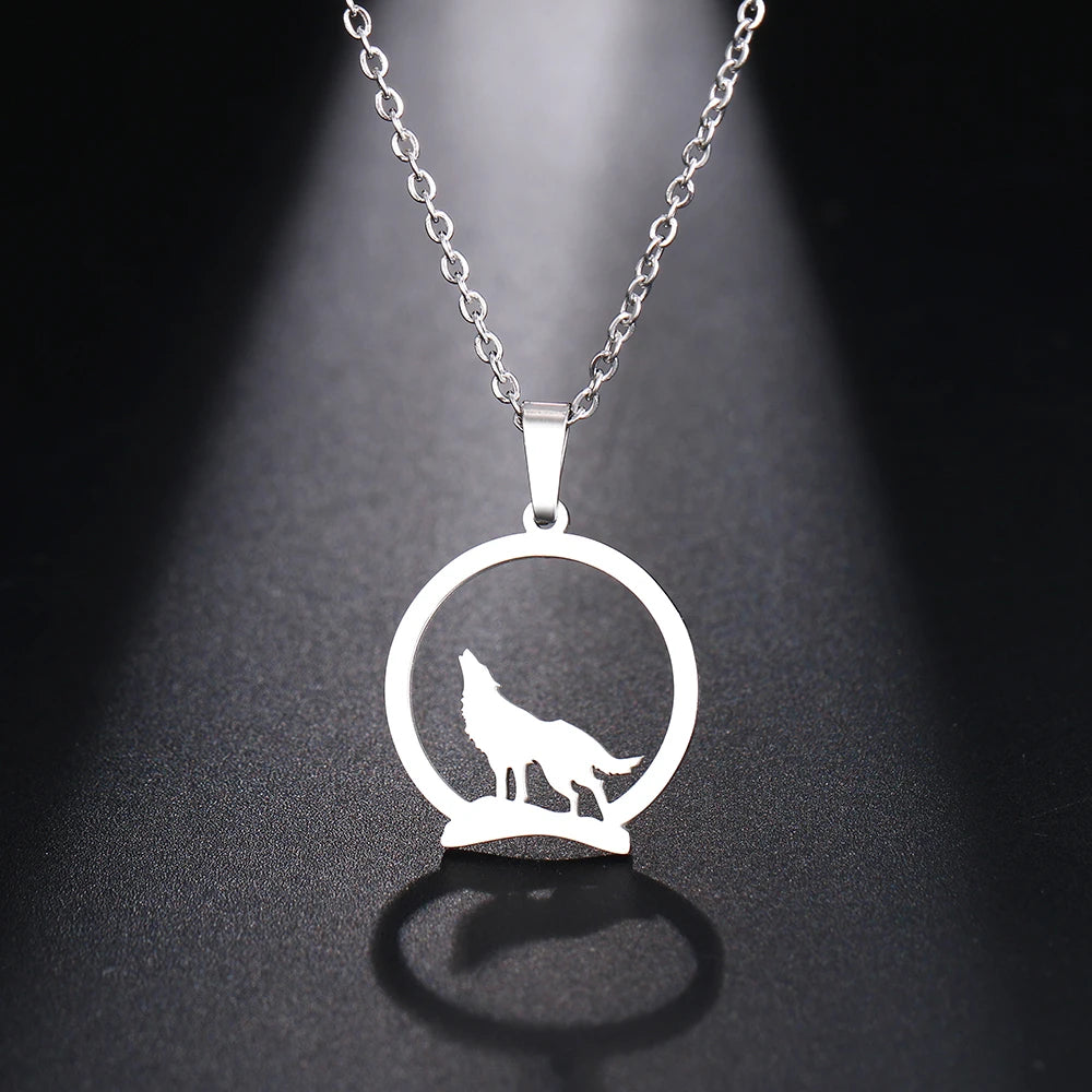 Luxury Wolf Necklace