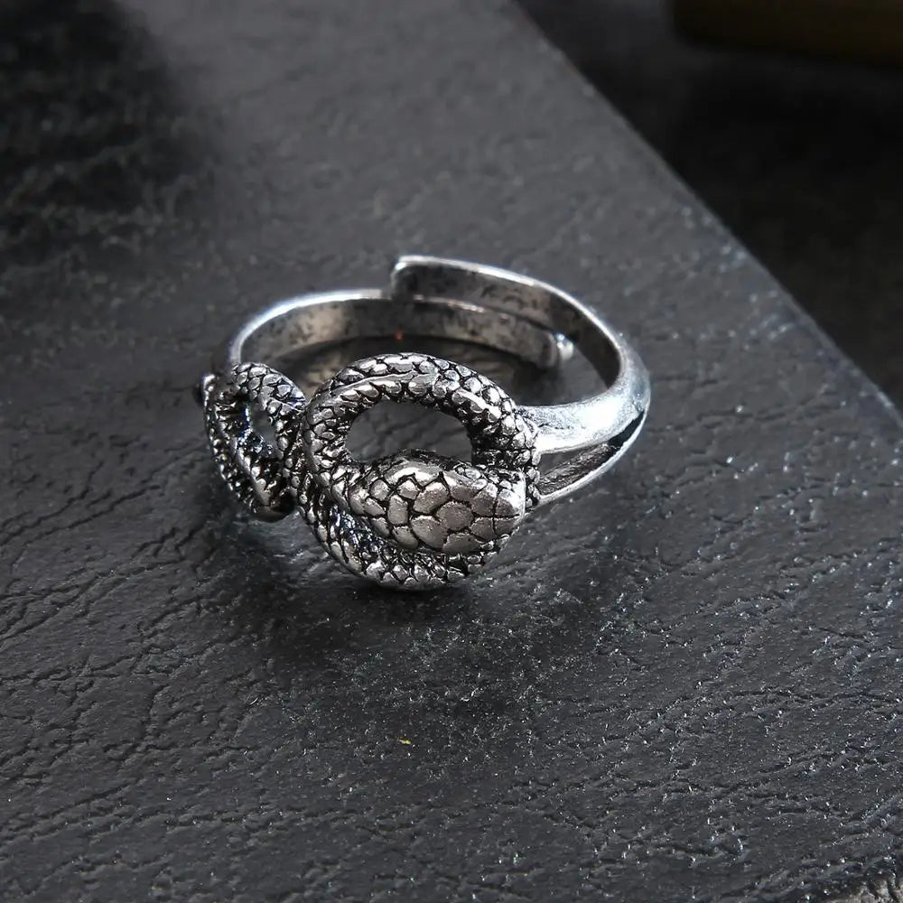 Gothic Retro Snake Ring