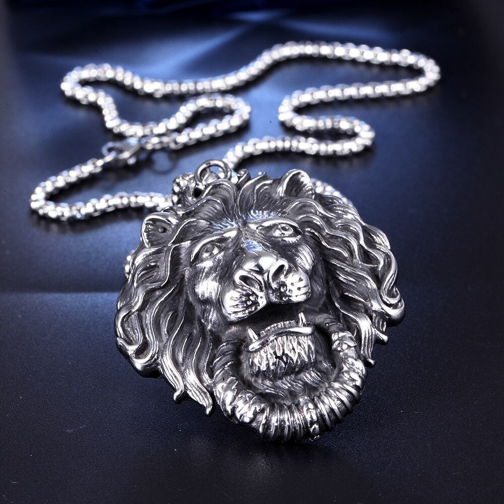Lion Head Pendant Necklace