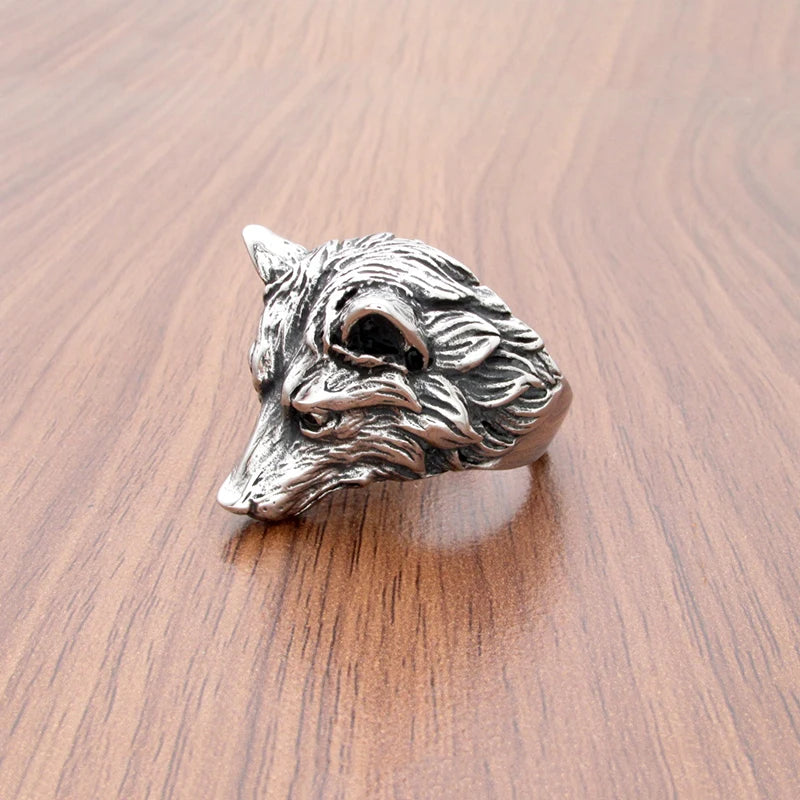 Amazing Wild Wolf Ring