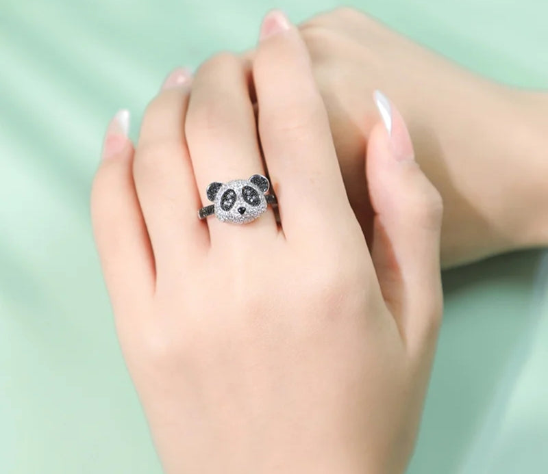 Luxury Crystal Panda Ring - animalchanel