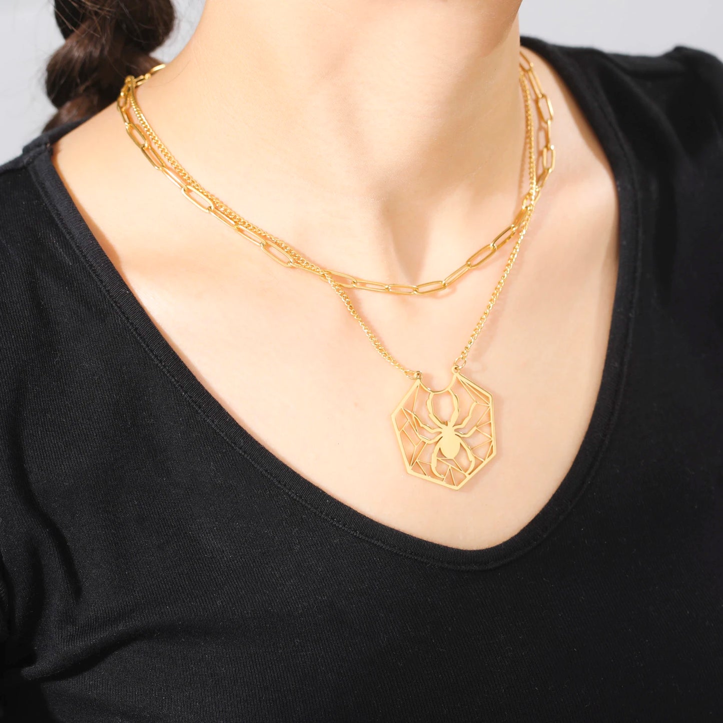 Amazing Spider Web Necklace