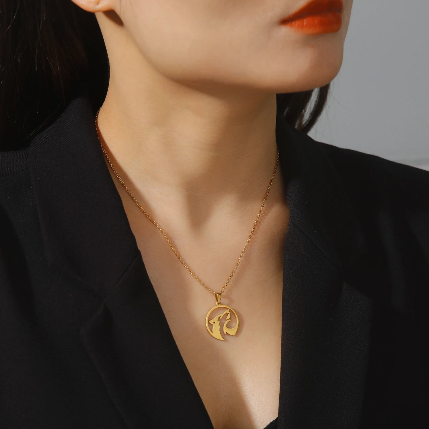 Amazing Wolf Necklace