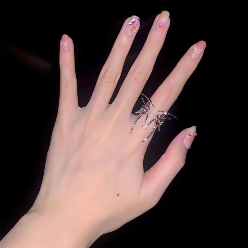 Rock Spider Ring