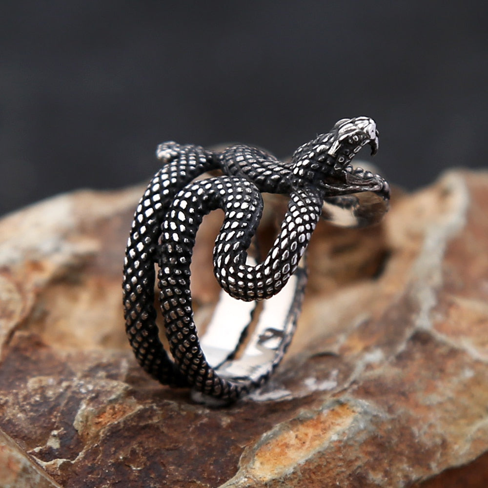 Amazing Snake Ring
