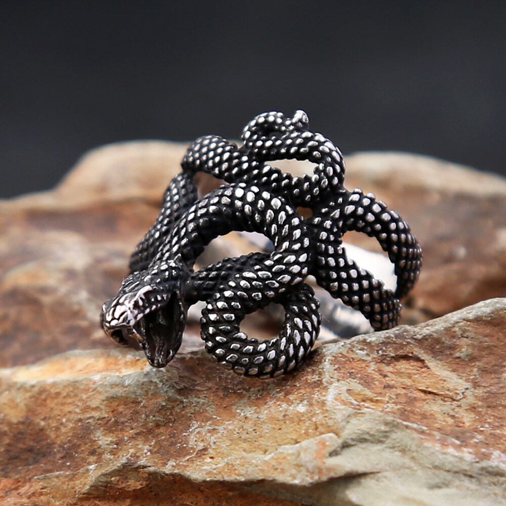 Amazing Snake Ring