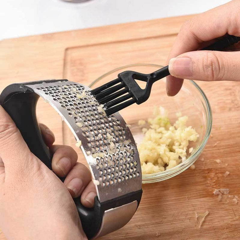 Unique Garlic press