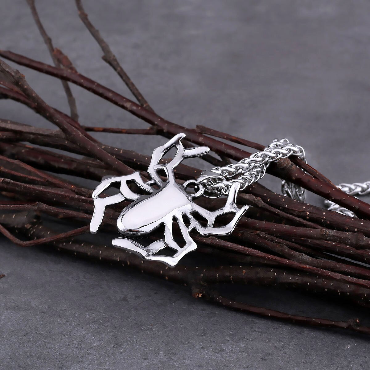 Amazing Spider Necklace