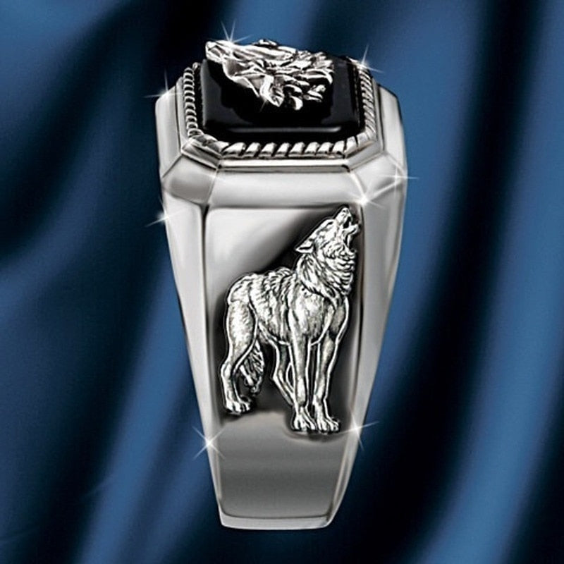 Unique Wolfs Ring - animalchanel