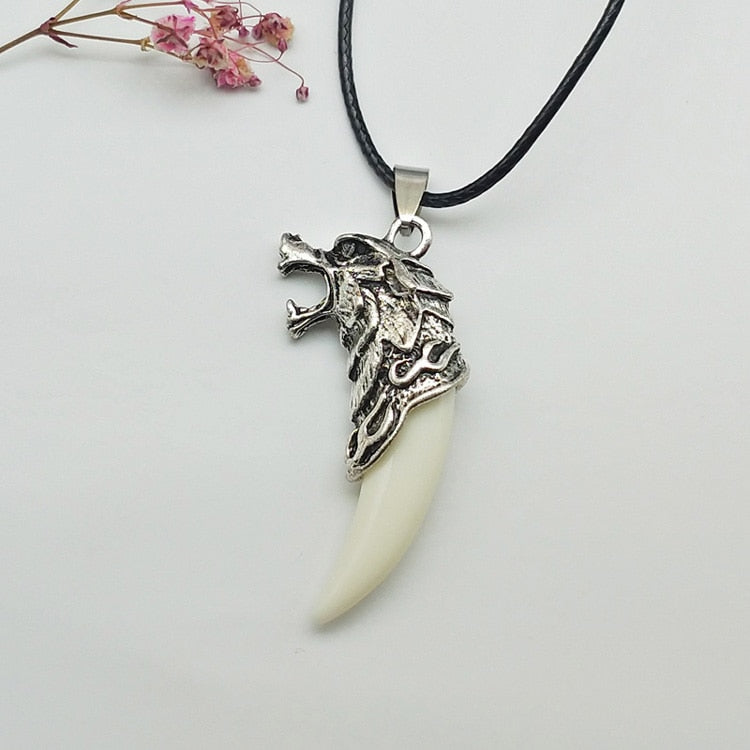 amazing Wolf tooth necklace - animalchanel