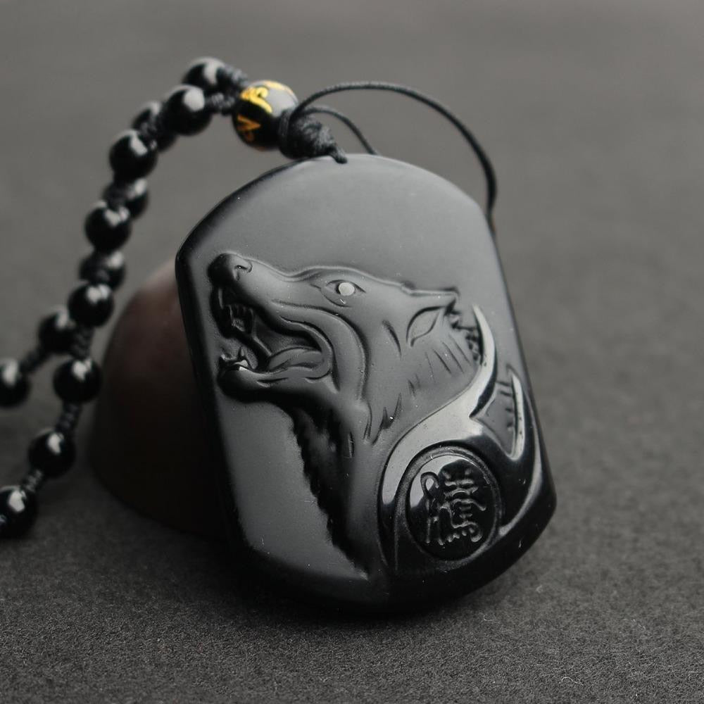 Unique Wolf Amulet Short Necklace - animalchanel