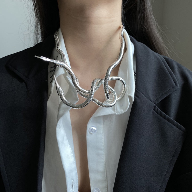 Amazing Chunky Snake Necklace - animalchanel