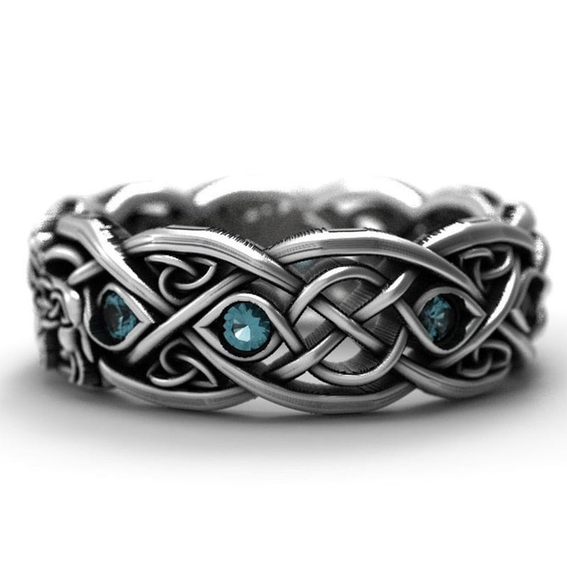 Unique Wolf Ring