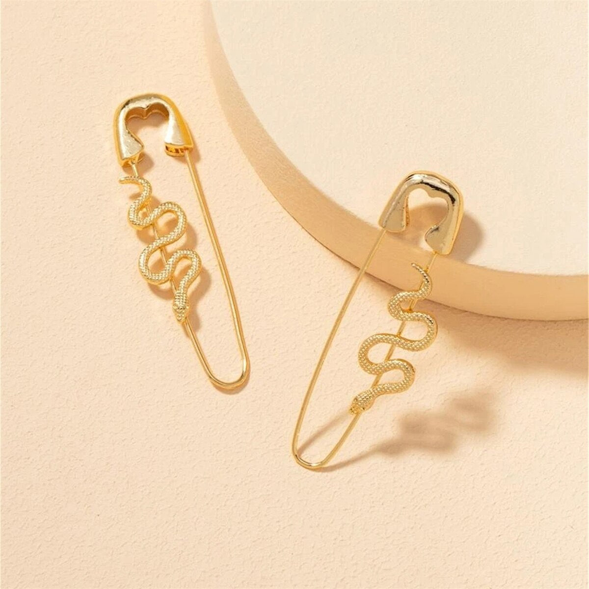 Amazing Snake Pin Earring - animalchanel