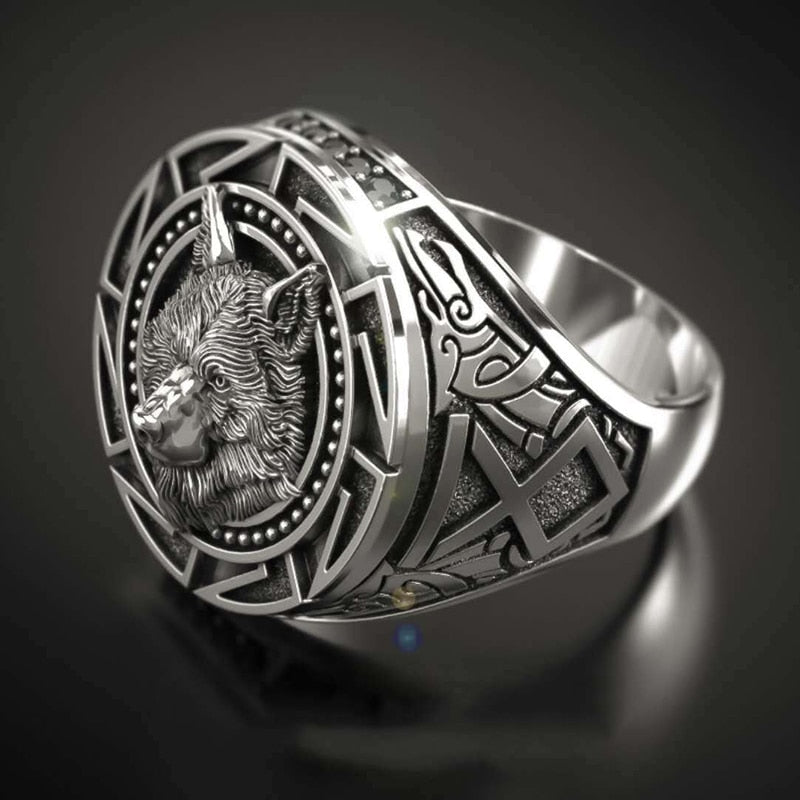 Amazing Wolf Head Ring - animalchanel