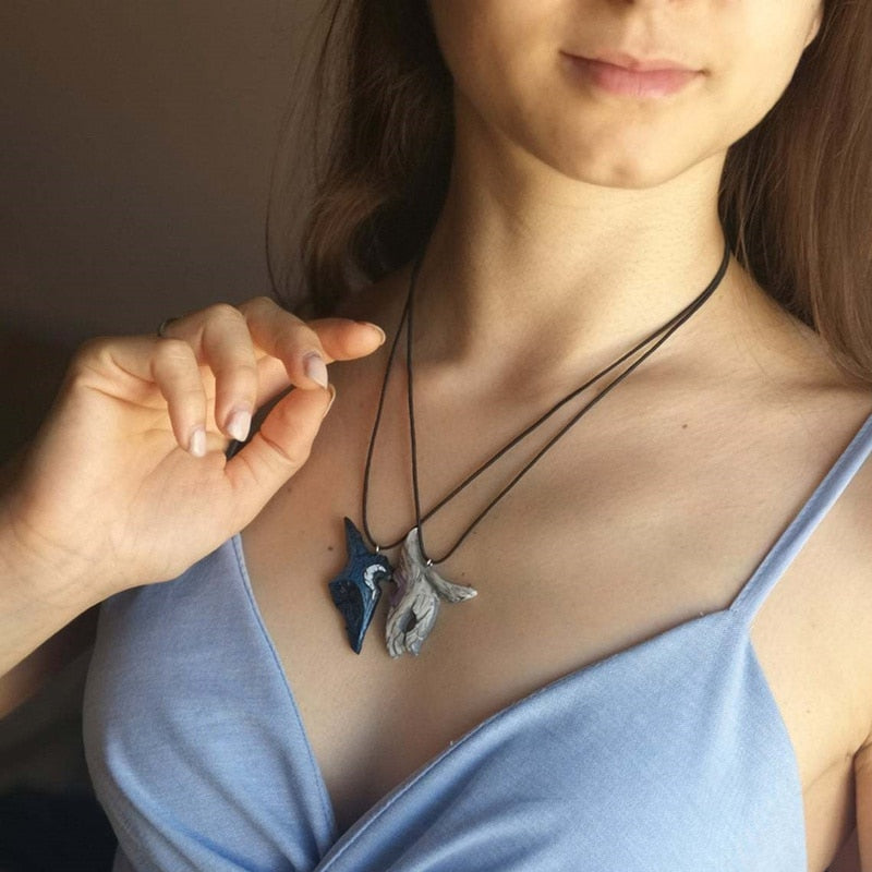 Black and White Wolf Couple Necklace - animalchanel