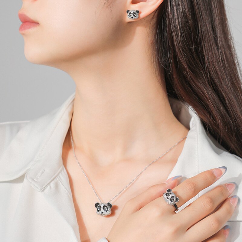 Luxury Crystal Panda Ring - animalchanel