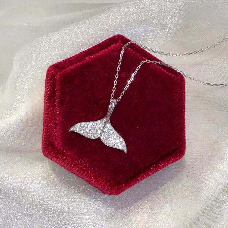 Gorgeous Fish Tail Necklace