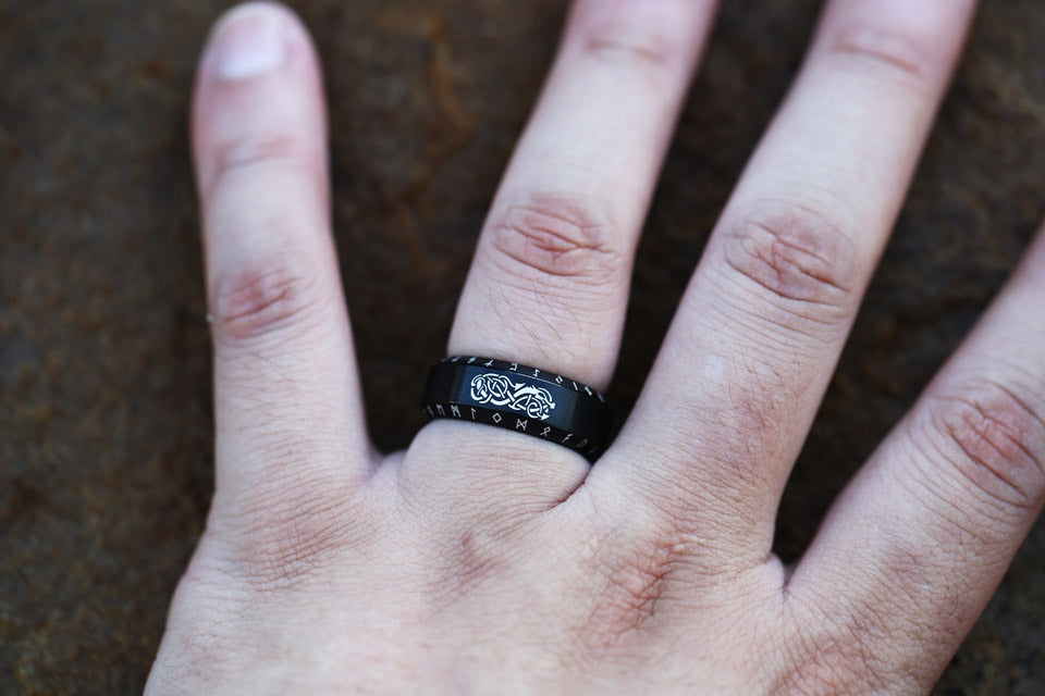 Amazing Wolf Viking Ring