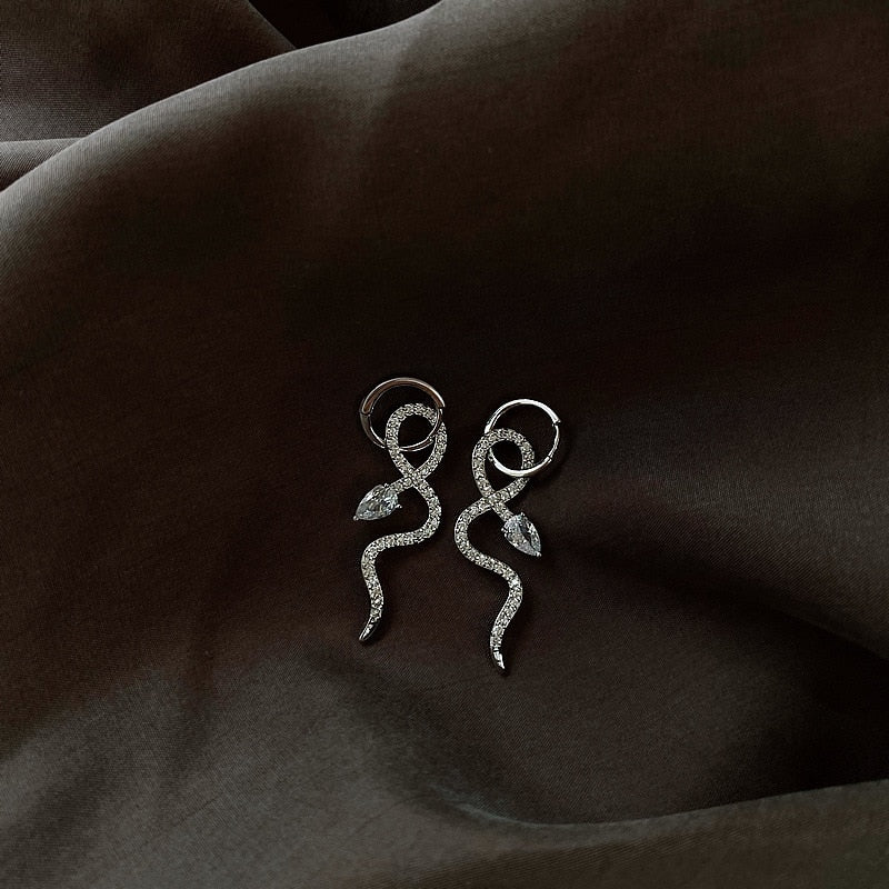 New Vintage Silver Snake Earrings - animalchanel