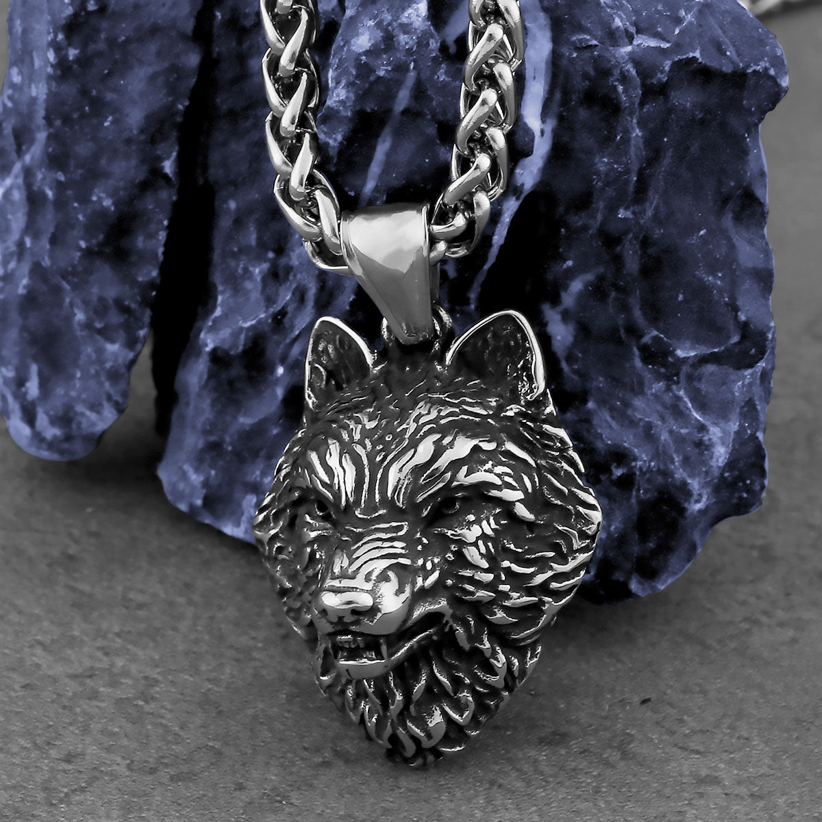 Amazing Viking Wolf Necklace