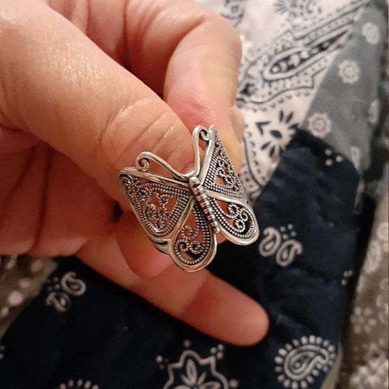 Unique Antique Butterfly ring - animalchanel