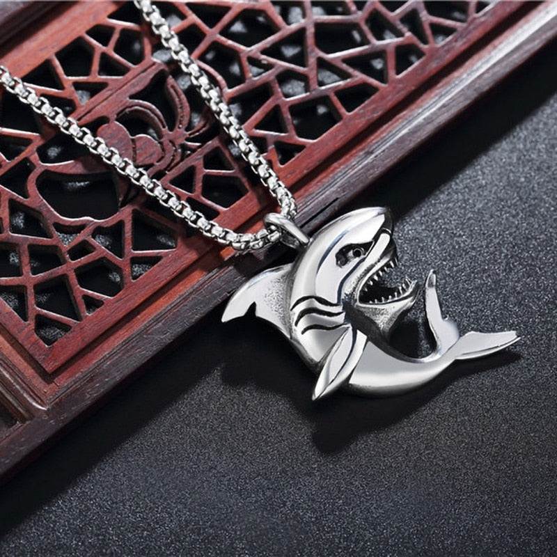 Unique silver shark necklace - animalchanel
