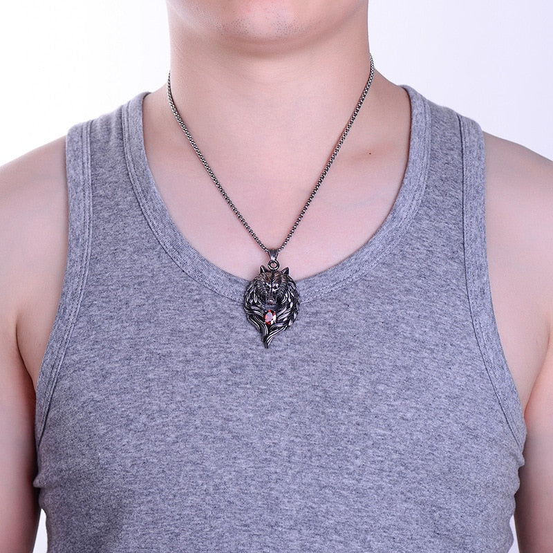 Luxury Wolf Diamond Necklaces