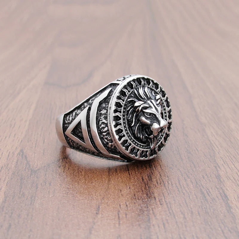 Gorgeous Lion Head Ring