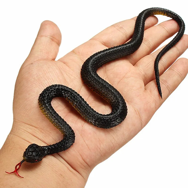 Adorable Plastic Snakes Toys