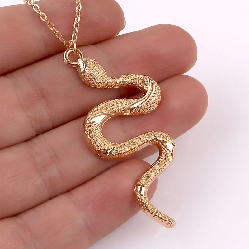 New Ladies Snake Necklace