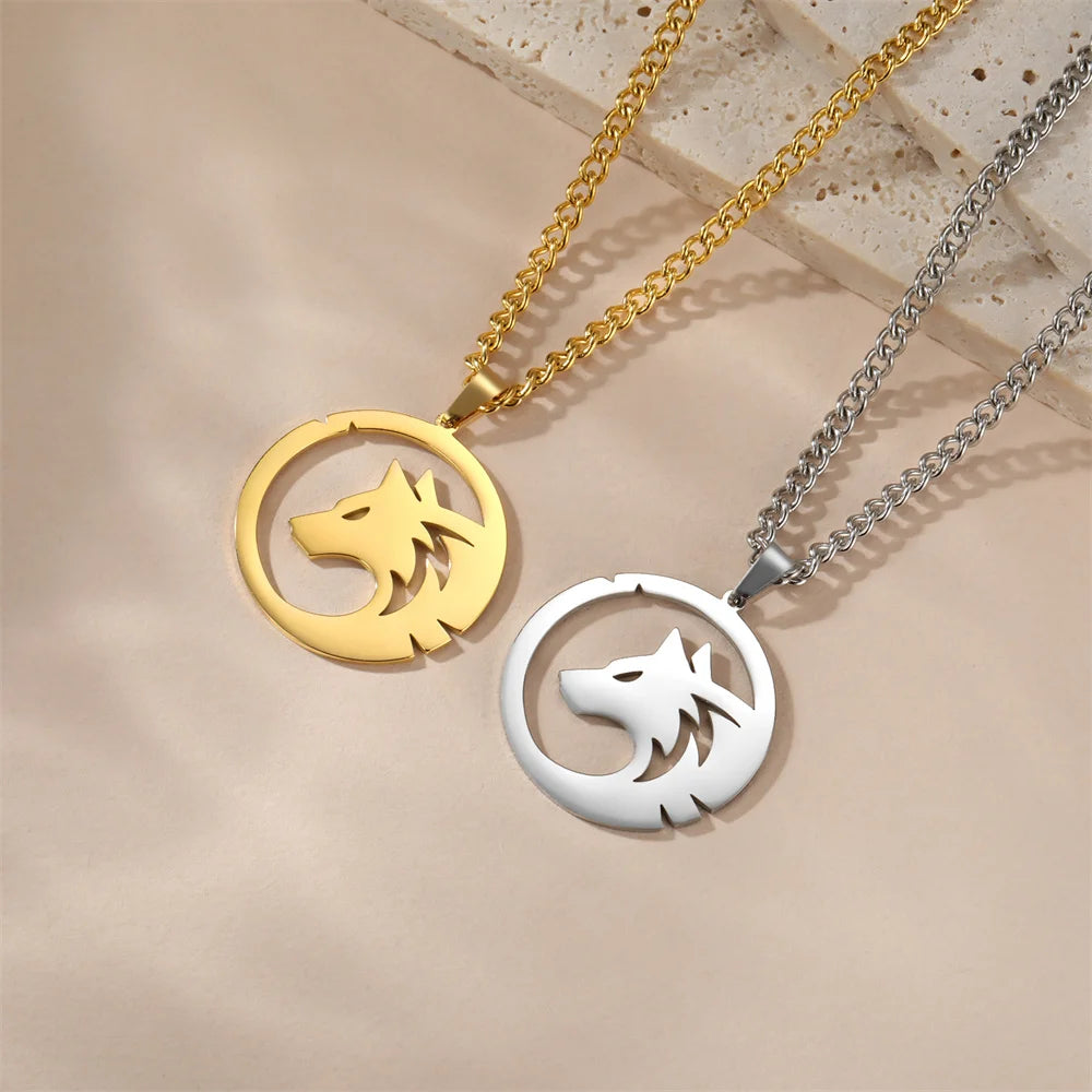 Gorgeouse Wolf Necklace