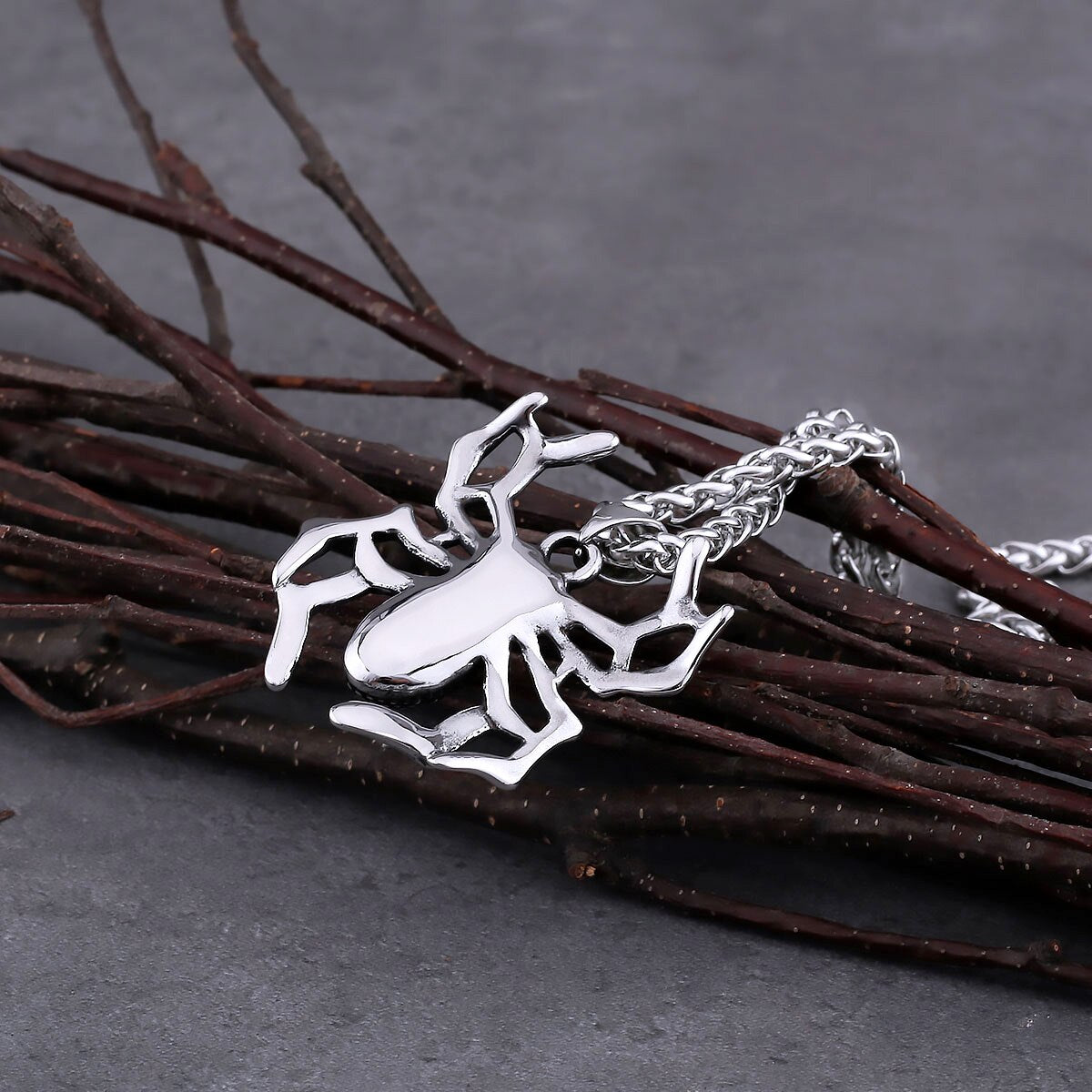 Amazing Spider Necklace