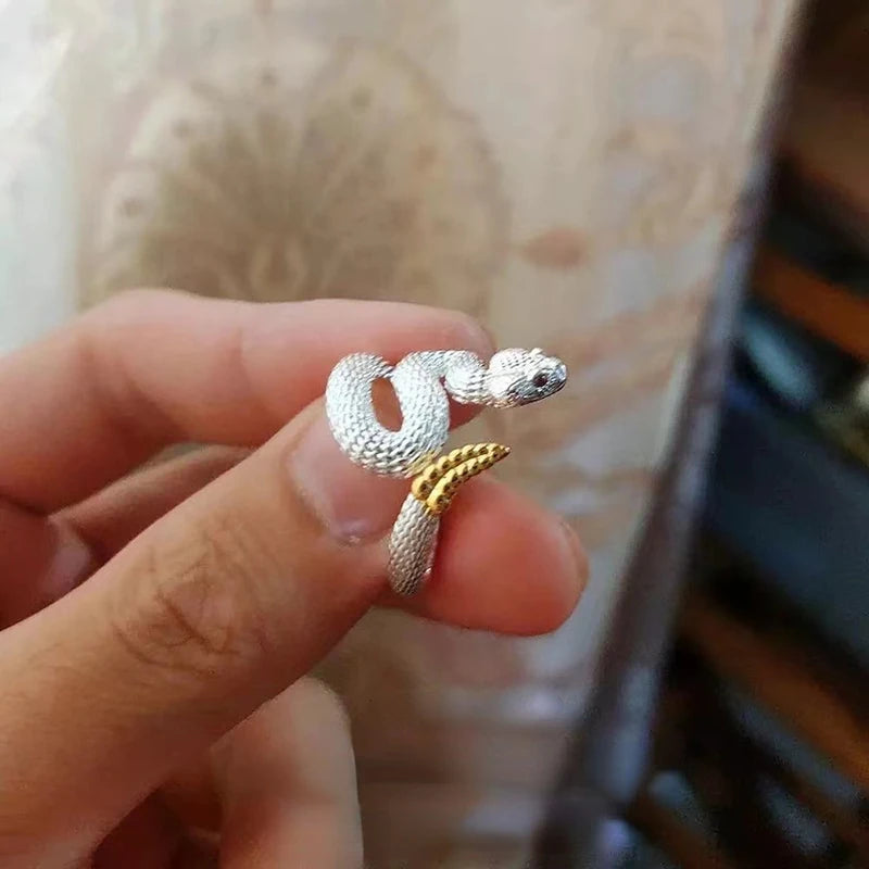 Amazing Snake Ring