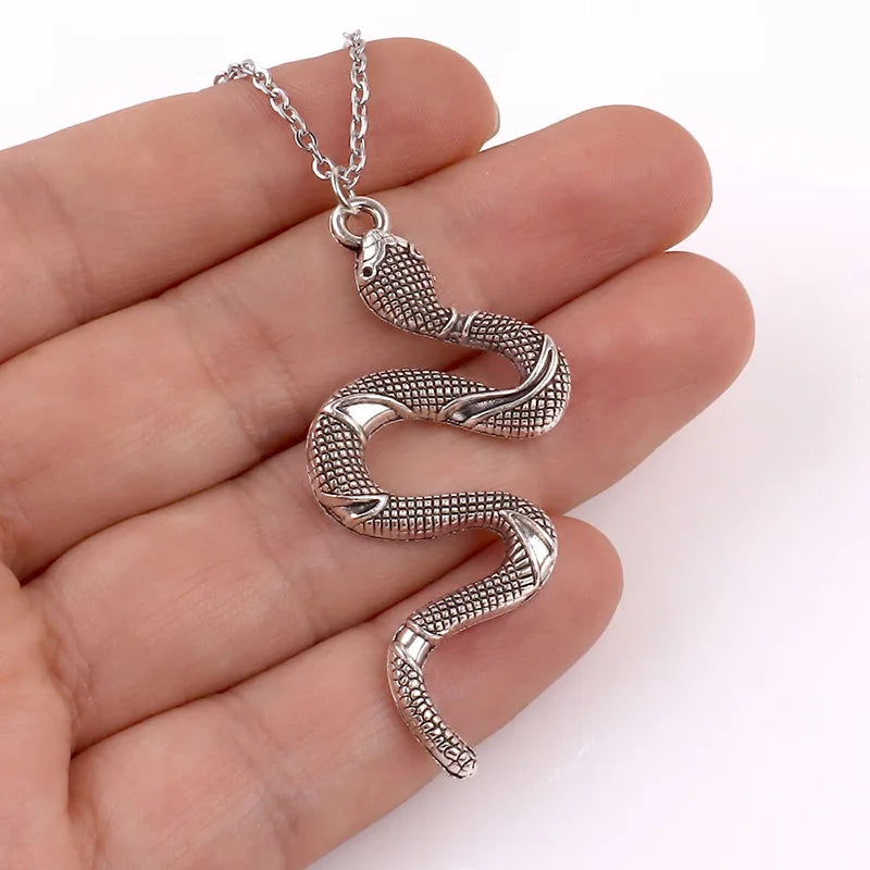 New Ladies Snake Necklace