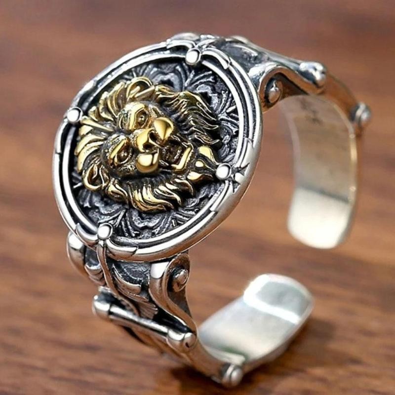 Gorgeous Silver Royal Lion Ring - animalchanel