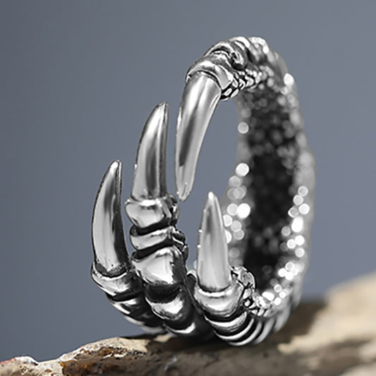 Amazing Dragon Claw Ring