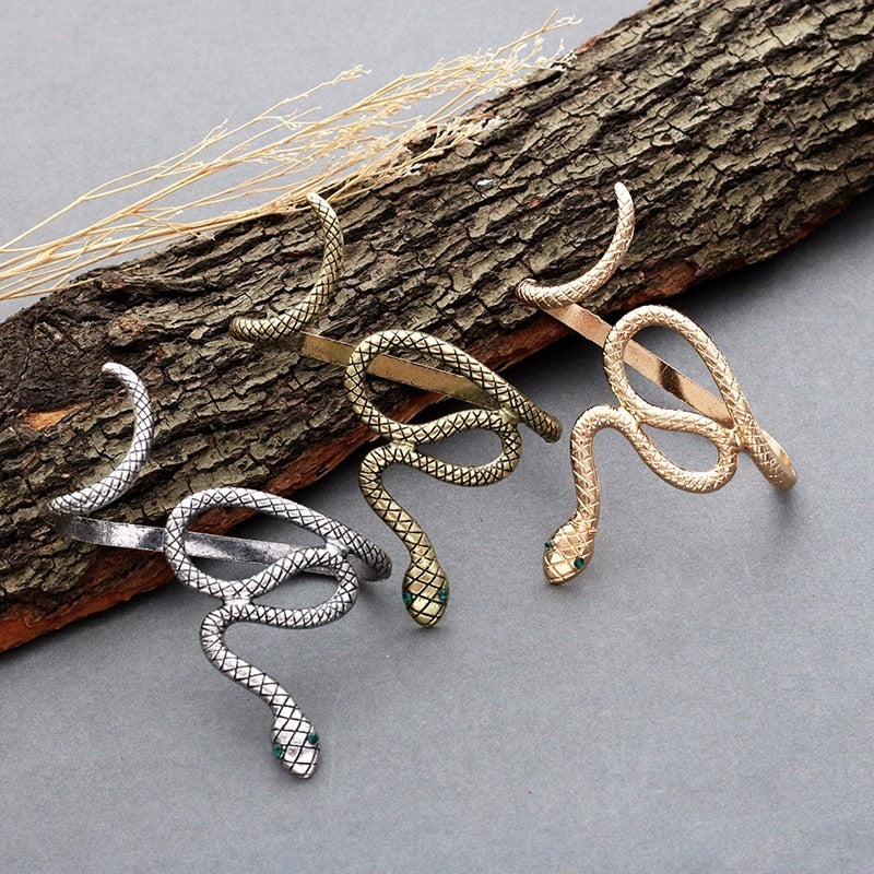 Luxurious crystal Snake bracelet - animalchanel