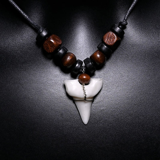 Amazing Shark Teeth Necklace - animalchanel