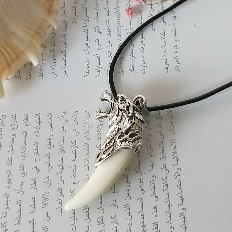 amazing Wolf tooth  necklace - animalchanel