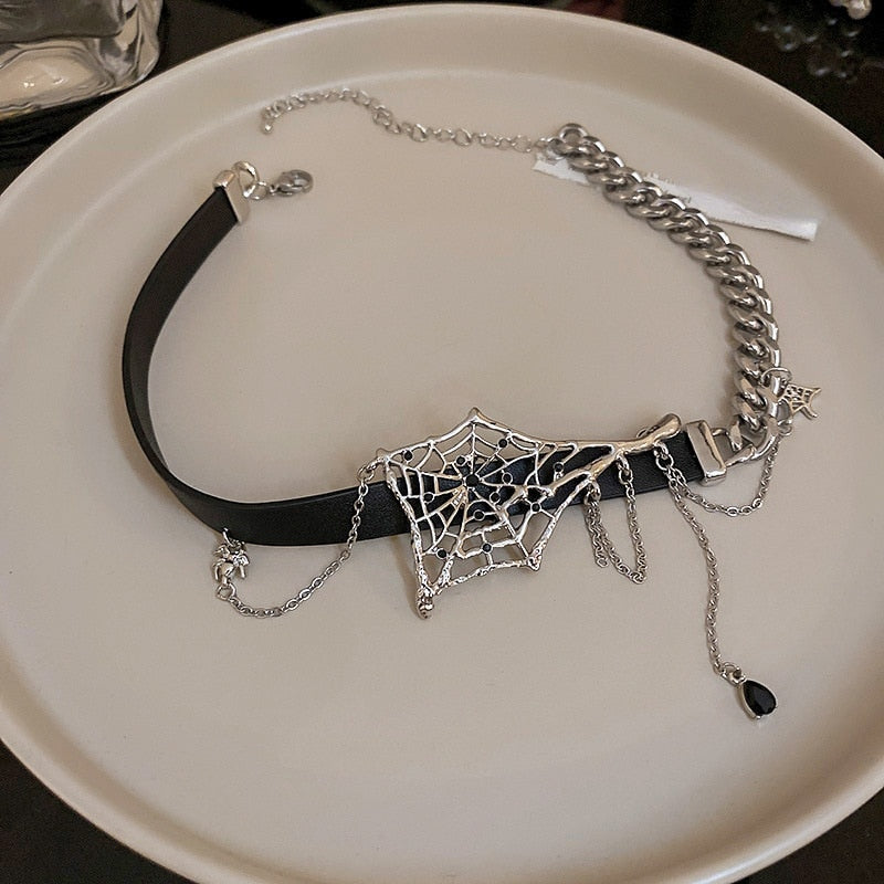 New black spider necklace