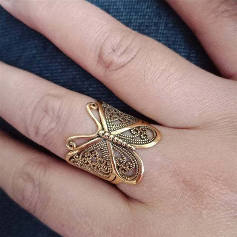 Unique Antique Butterfly ring - animalchanel