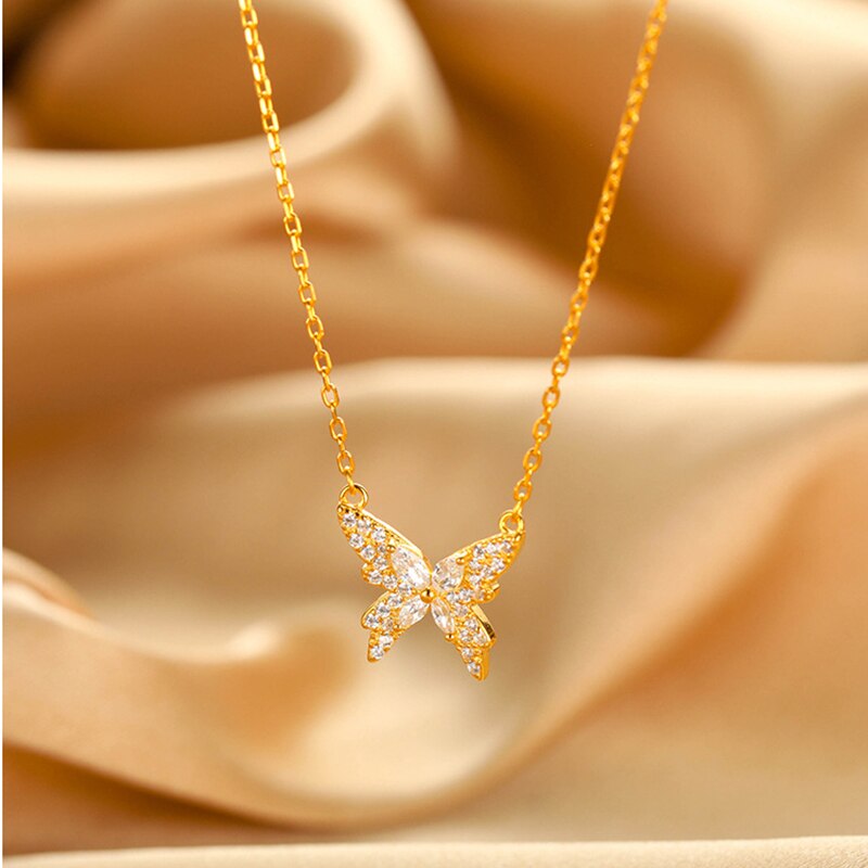 Simple Butterfly Pendant Necklace - animalchanel