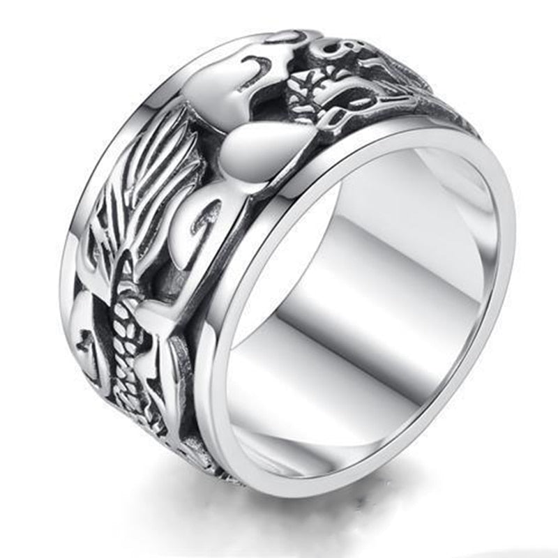 Gorgeous dragon ring