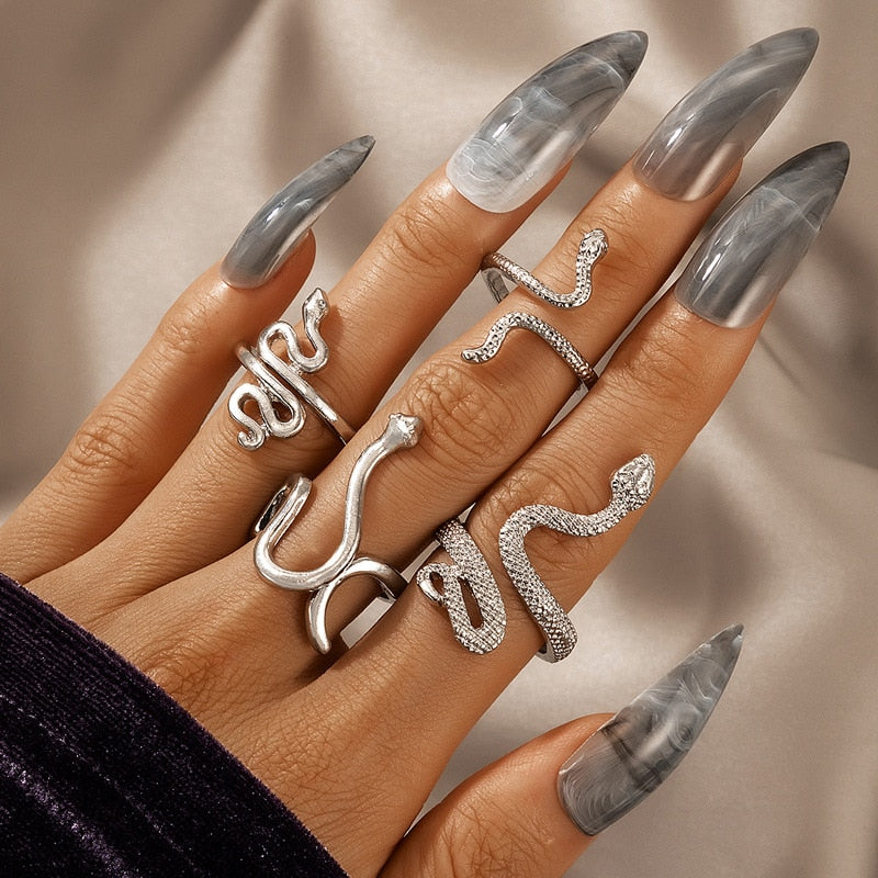 Luxury Goth Gold Snake Rings - animalchanel