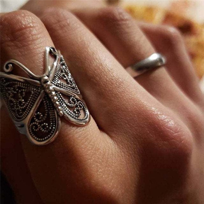 Unique Antique Butterfly ring - animalchanel